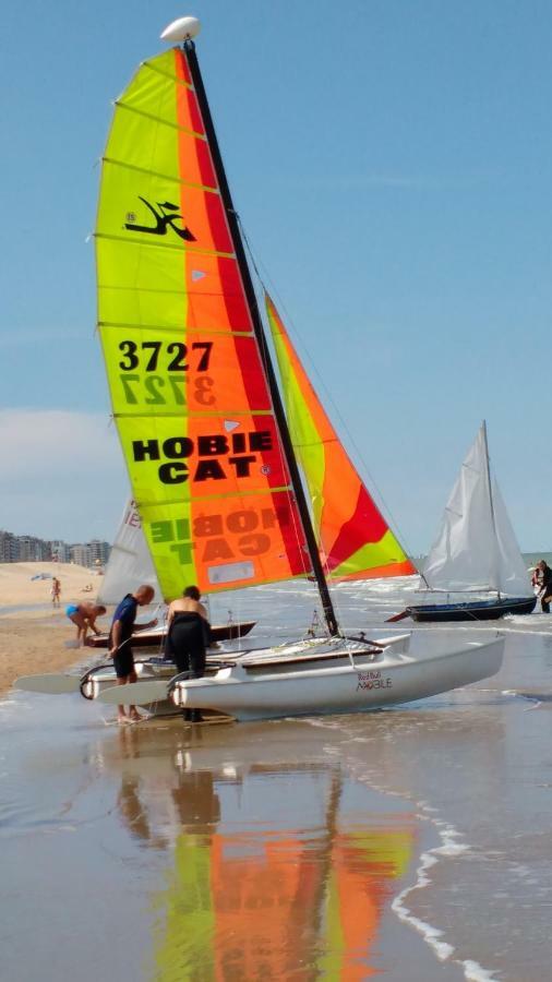 Malibu Beach Koksijde Eksteriør bilde